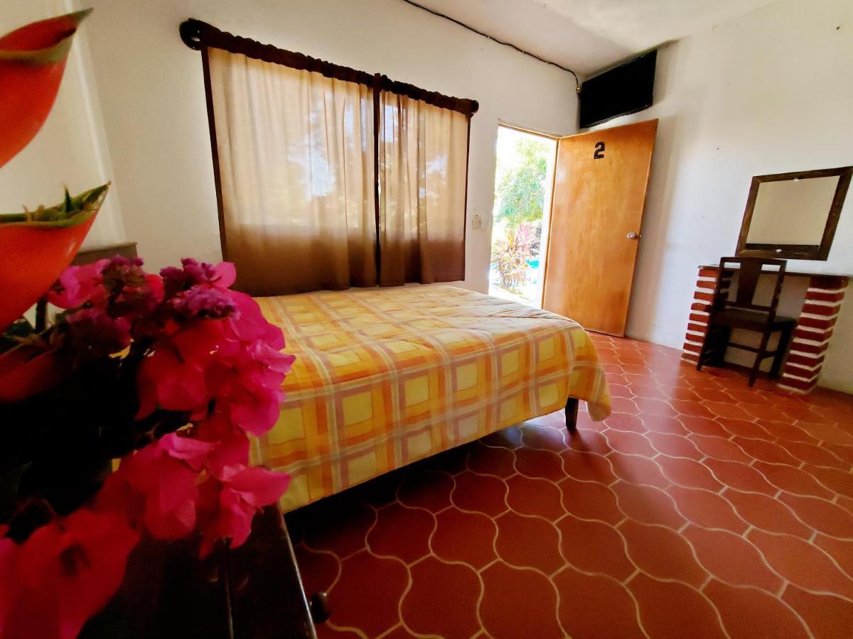 Hotel Oasis Melaque San Patricio Melaque Exteriör bild