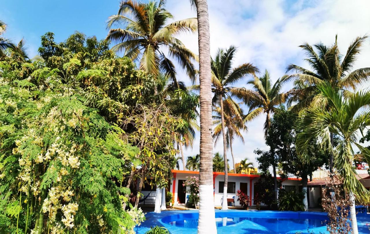 Hotel Oasis Melaque San Patricio Melaque Exteriör bild